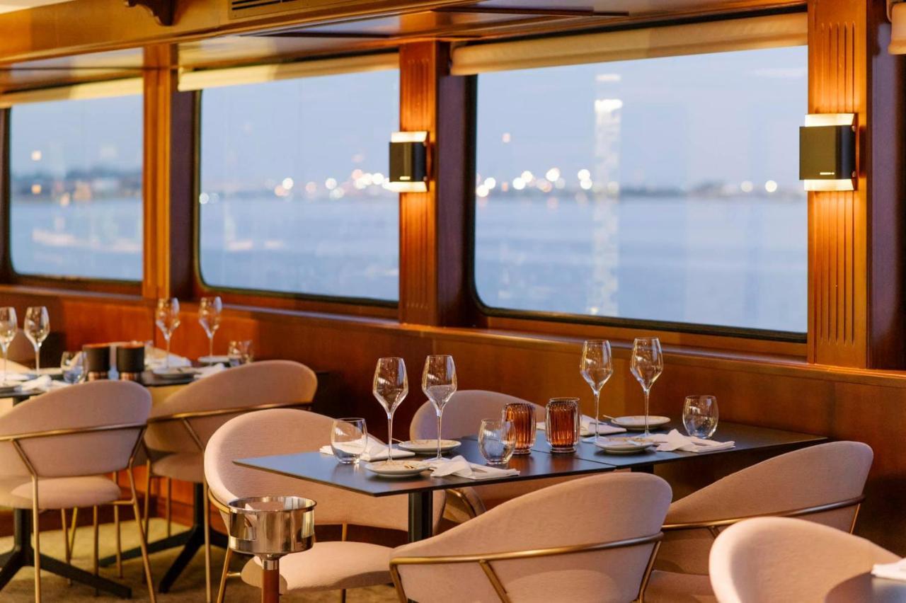 Costa Do Sal Hotel Boat Lounge Авейру Экстерьер фото